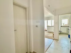 Tineretului, parc, Taverna lui Calinescu, bloc mixt